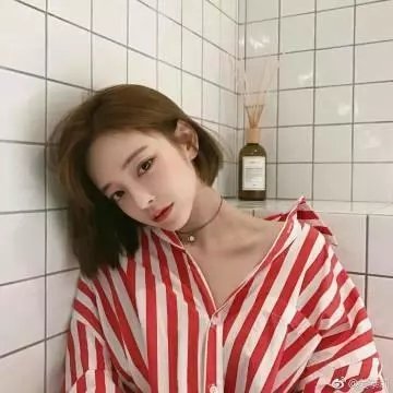 红色八爪女